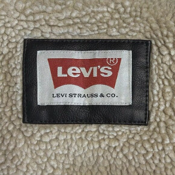 Levi’s Men's Faux Leather Trucker Jacket Size M Dark Brown Warm Sherpa Lining - Picture 8 of 10
